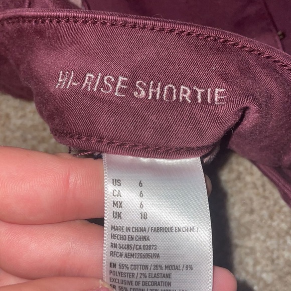 SUPER comfy and stretchy Burgundy shorts - Picture 2 of 3